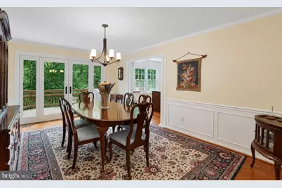 11734 Quay Road, Oakton, VA 22124 - Photo 9