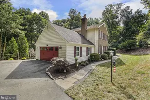 11734 Quay Rd, Oakton, VA 22124 - Photo 3