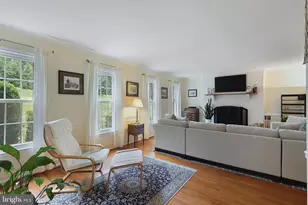 11734 Quay Rd, Oakton, VA 22124 - Photo 7