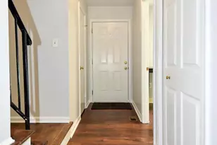 10451 Malone Ct, Fairfax, VA 22032 - Photo 13