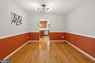 7401 Willshire Hunt Ct, Springfield, VA 22153 - Photo 13