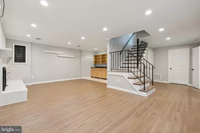 7401 Willshire Hunt Court, Springfield, VA 22153 - Photo 17
