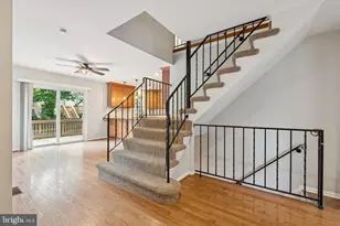 7401 Willshire Hunt Ct, Springfield, VA 22153 - Photo 15