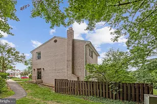 8346 Glastonbury Ct, Annandale, VA 22003 - Photo 45