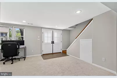 1109 Hillcrest Drive SW, Vienna, VA 22180 - Photo 25