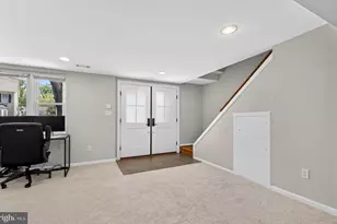 1109 Hillcrest Dr SW, Vienna, VA 22180 - Photo 25
