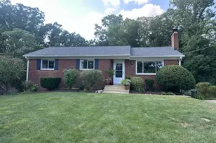 7504 Nancemond St, Springfield, VA 22150 - Photo 1