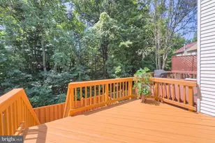 8434 Springfield Oaks Dr, Springfield, VA 22153 - Photo 19
