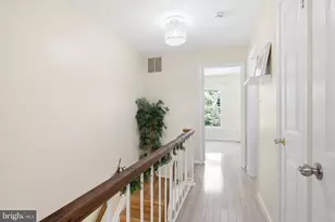 8434 Springfield Oaks Dr, Springfield, VA 22153 - Photo 25