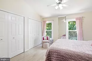 8434 Springfield Oaks Dr, Springfield, VA 22153 - Photo 23