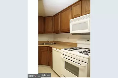 1441 Northgate Square #12B, Reston, VA 20190 - Photo 3