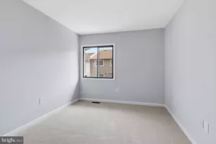 13362 Preuit Pl, Herndon, VA 20170 - Photo 25