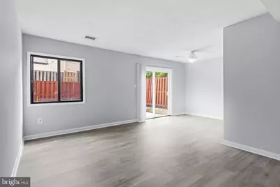 13362 Preuit Place, Herndon, VA 20170 - Photo 7