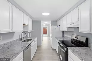 13362 Preuit Pl, Herndon, VA 20170 - Photo 17