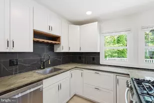 7215 Willow Oak Pl, Springfield, VA 22153 - Photo 19