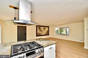 7215 Willow Oak Pl, Springfield, VA 22153 - Photo 15