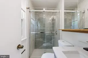 7215 Willow Oak Pl, Springfield, VA 22153 - Photo 25