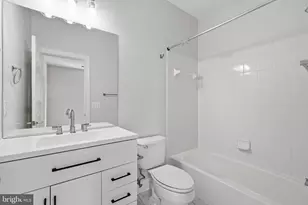 5285 Meadow Estates Dr, Fairfax, VA 22030 - Photo 31