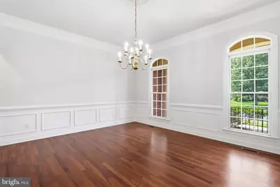 5285 Meadow Estates Drive, Fairfax, VA 22030 - Photo 11