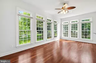 5285 Meadow Estates Dr, Fairfax, VA 22030 - Photo 21