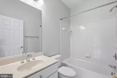 5285 Meadow Estates Drive, Fairfax, VA 22030 - Photo 37