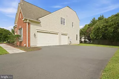 5285 Meadow Estates Drive, Fairfax, VA 22030 - Photo 47