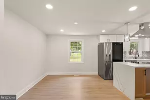 15310 Blueridge View Dr, Centreville, VA 20120 - Photo 9