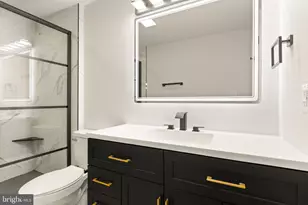 15310 Blueridge View Dr, Centreville, VA 20120 - Photo 39