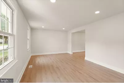 15310 Blueridge View Drive, Centreville, VA 20120 - Photo 5