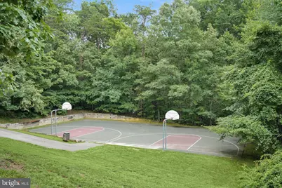 8234 Crestmont Circle, Springfield, VA 22153 - Photo 25