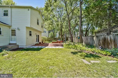 7902 Larrick Court, Springfield, VA 22153 - Photo 43