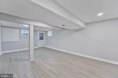 7902 Larrick Court, Springfield, VA 22153 - Photo 33