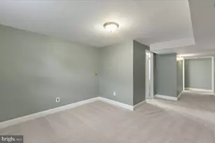 5627 Ottawa Rd, Centreville, VA 20120 - Photo 29