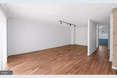 1747 Cy Court, Vienna, VA 22182 - Photo 5