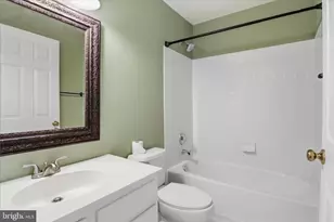 12872 Fair Valley Ct, Fairfax, VA 22033 - Photo 17