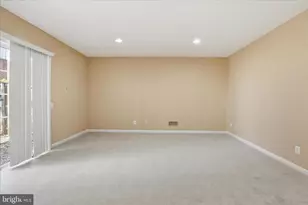 12872 Fair Valley Ct, Fairfax, VA 22033 - Photo 19