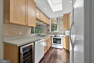 7710 Elba Rd, Alexandria, VA 22306 - Photo 17
