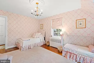 6029 Grove Dr, Alexandria, VA 22307 - Photo 41