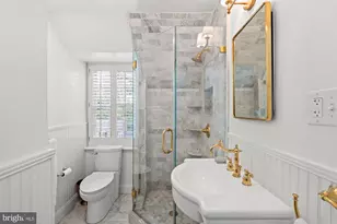 6029 Grove Dr, Alexandria, VA 22307 - Photo 37