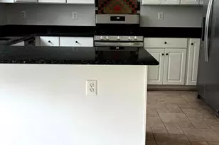 8894 Ashgrove House Ln, Vienna, VA 22182 - Photo 5