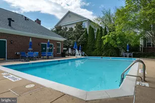 8894 Ashgrove House Ln, Vienna, VA 22182 - Photo 25