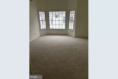 8894 Ashgrove House Lane, Vienna, VA 22182 - Photo 17
