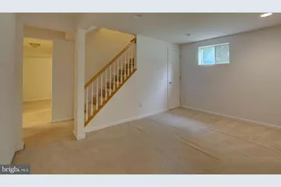 900 Walker Road, Great Falls, VA 22066 - Photo 31