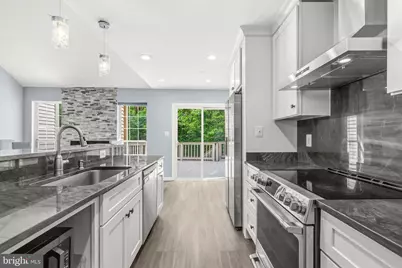 6104 Stonepath Circle, Centreville, VA 20120 - Photo 13