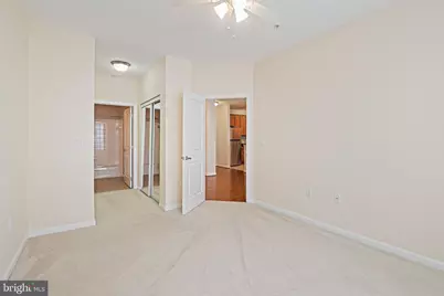 2655 Prosperity Avenue #239, Fairfax, VA 22031 - Photo 13