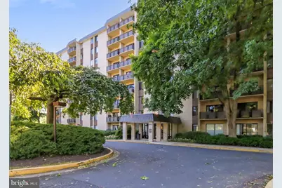 6001 Arlington Boulevard #504, Falls Church, VA 22044 - Photo 1