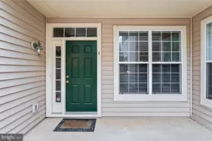 1300 Windleaf Dr, Reston, VA 20194 - Photo 5