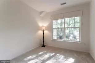 1300 Windleaf Dr, Reston, VA 20194 - Photo 27