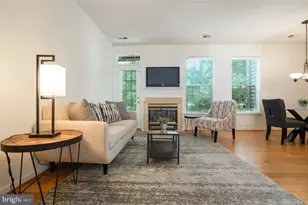 1300 Windleaf Dr, Reston, VA 20194 - Photo 7