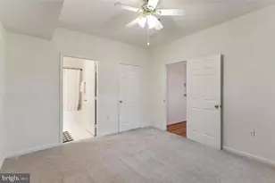 1300 Windleaf Dr, Reston, VA 20194 - Photo 19